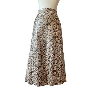 NWT Zara faux snakeskin midi skirt M. Front slit and high waist 30” W tan brown